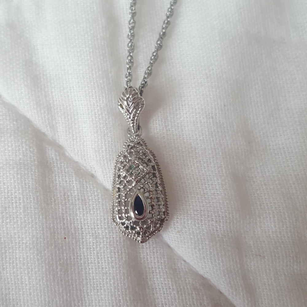 Real Silver and black vintage mid length necklace